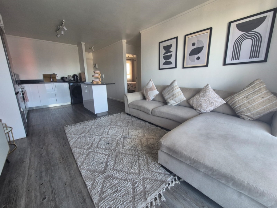 To Let 2 Bedroom Property for Rent in Zonnebloem Western Cape